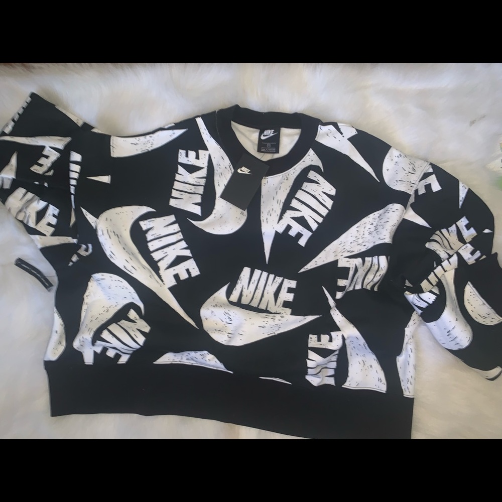 Nike sweater